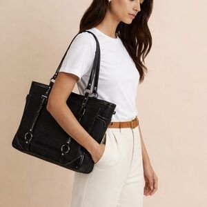 Coach 12345 Signature Gallery Tote Black Purse